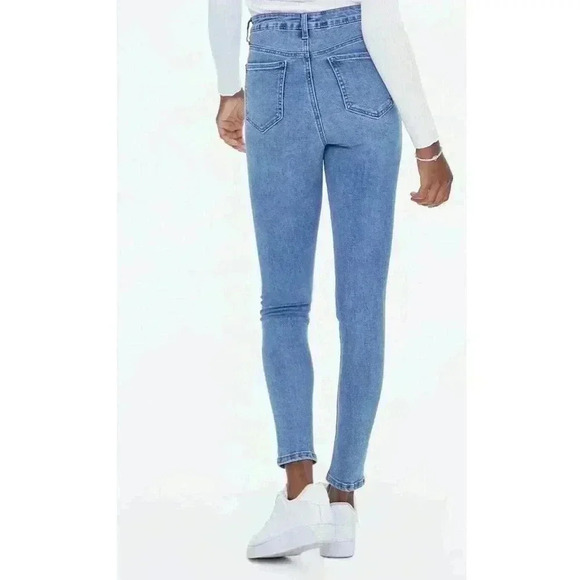 Forever 21 Women’s High-Rise Skinny Jeans - Picture 6 of 7